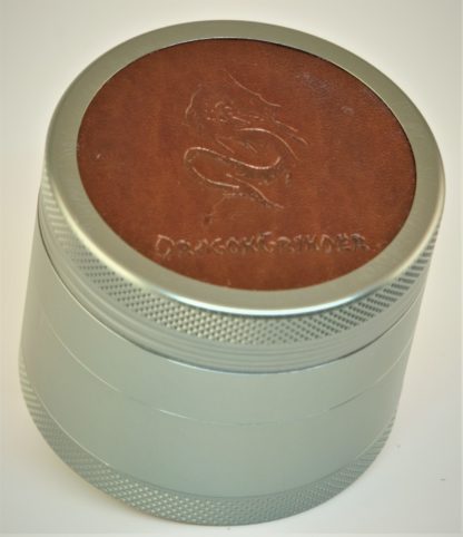 Dragongrinder 55mm 4-teilig Leder Silber - Image 4