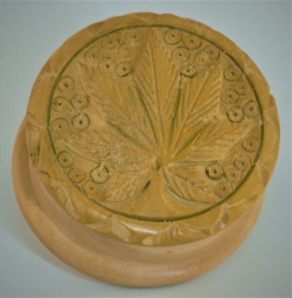 Holzgrinder Hanfblatt